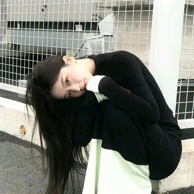 顶流女星粉丝骂战升级，凌晨内幕曝光，全网玩梗